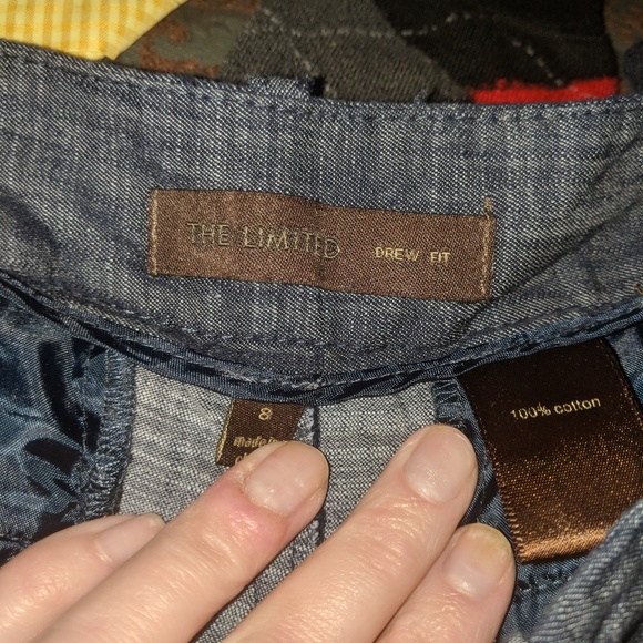 Capris - Picture 2 of 3